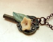Vintage Key and Glass Flower Necklace - Victoria's Garden