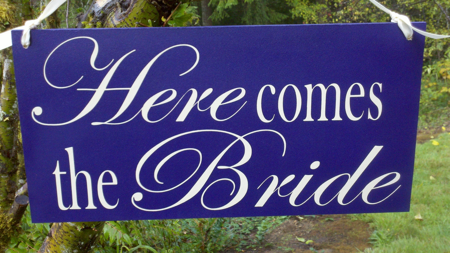 Purple Wedding Photo Prop Here Comes The Bride/Just Married   Double Sided Wooden Board Great for Weddings