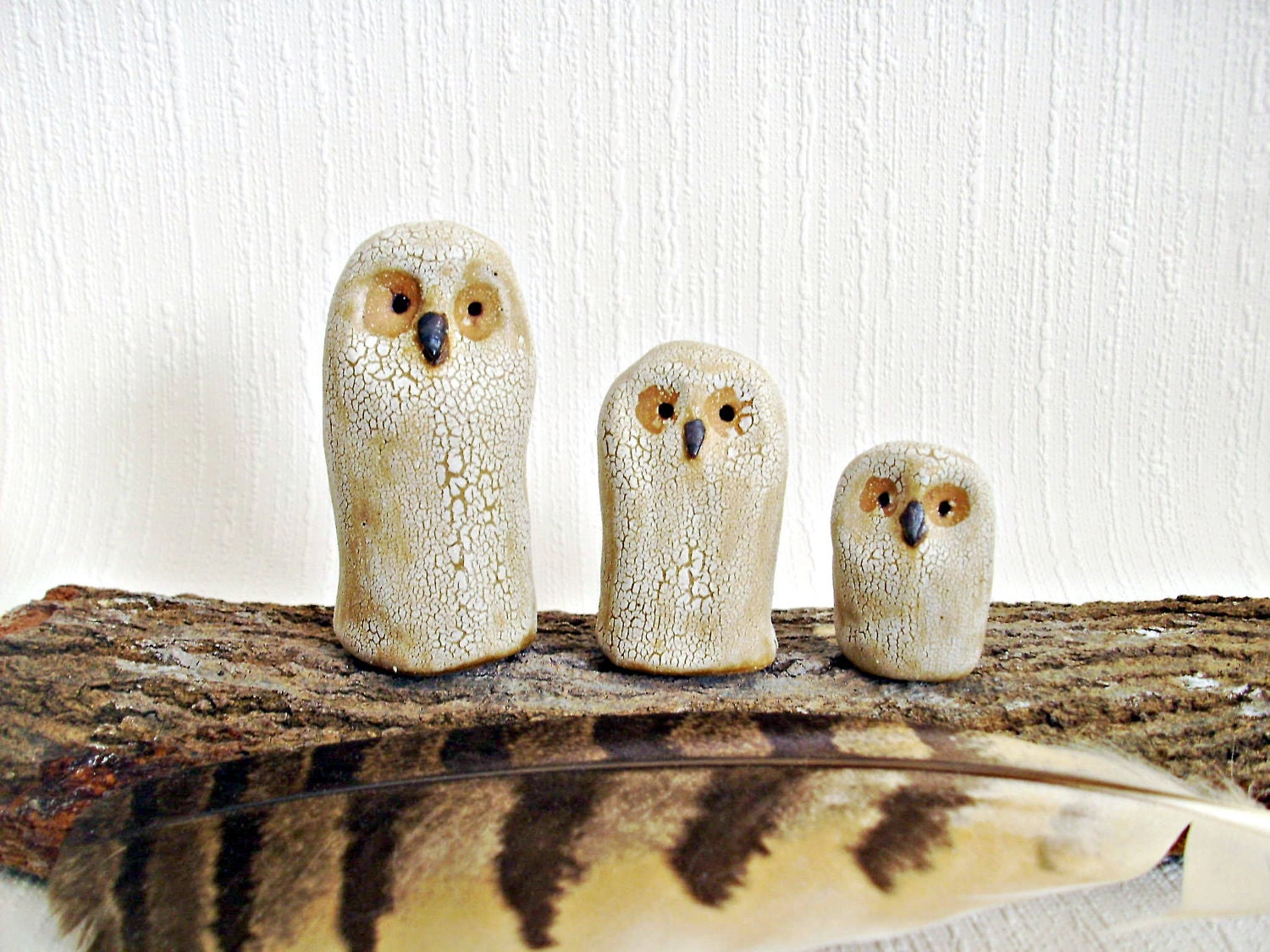 Modern Minimalist Stoneware Snowy Owl Trio Sculptures, Set of Three