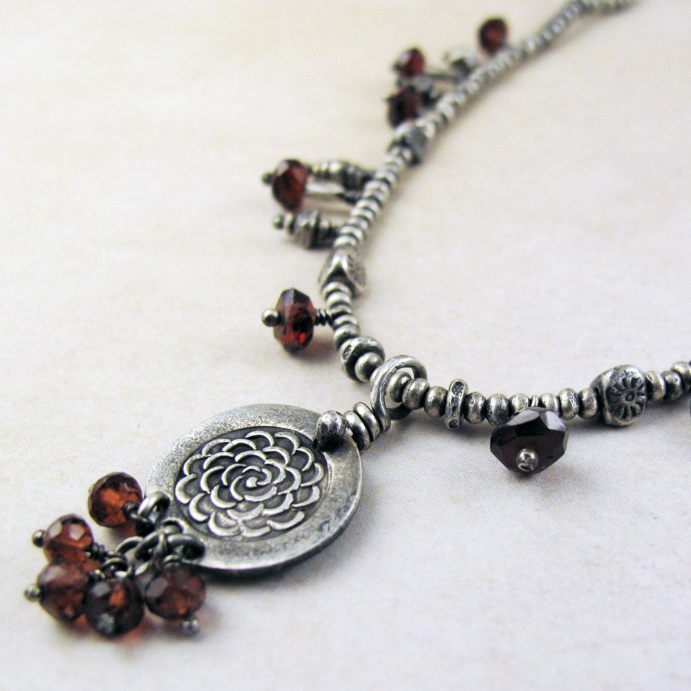 Old Rose Silver Pendant with Garnet