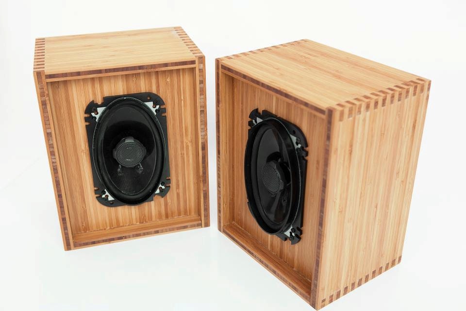 Bamboo Speaker Box
