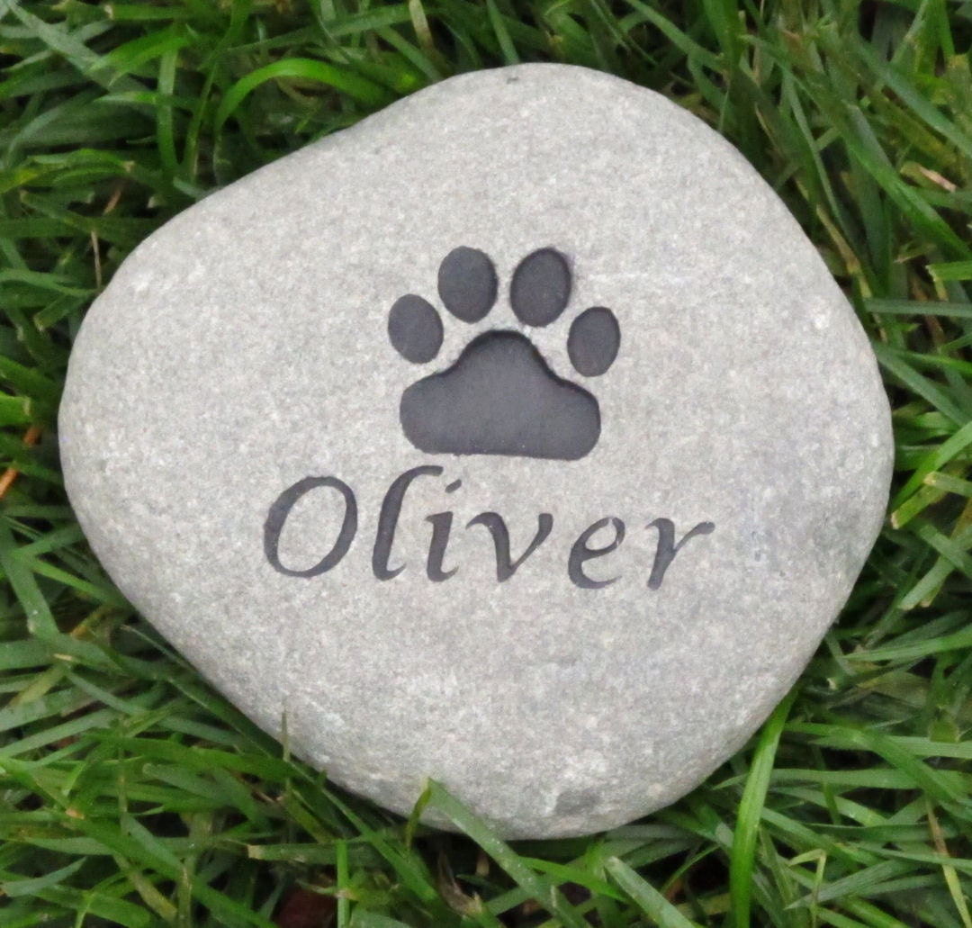 Custom Pet Memorial Stone - Dog or Cat