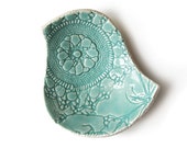 Ceramic bird bowl Seafoam soft turquoise pottery Vintage lace texture Soap dish Candle or ring holder Home decor gift for her under 25 - PrinceDesignUK