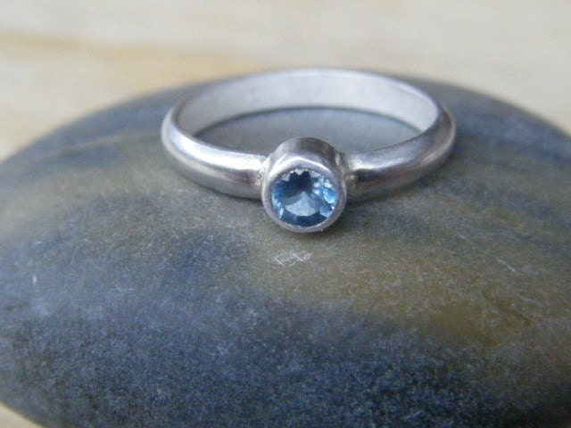 Ocean Blue Aquamarine and Silver Ring Size 6