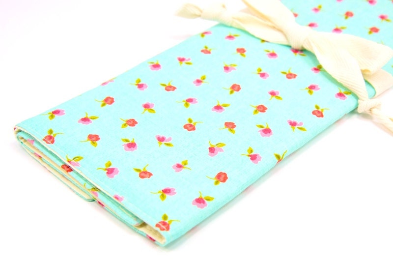 Large Knitting Needle Case Organizer - Dainty Roses on Baby Blue - 30 pockets for circular, straight, dpn, or paint brushes