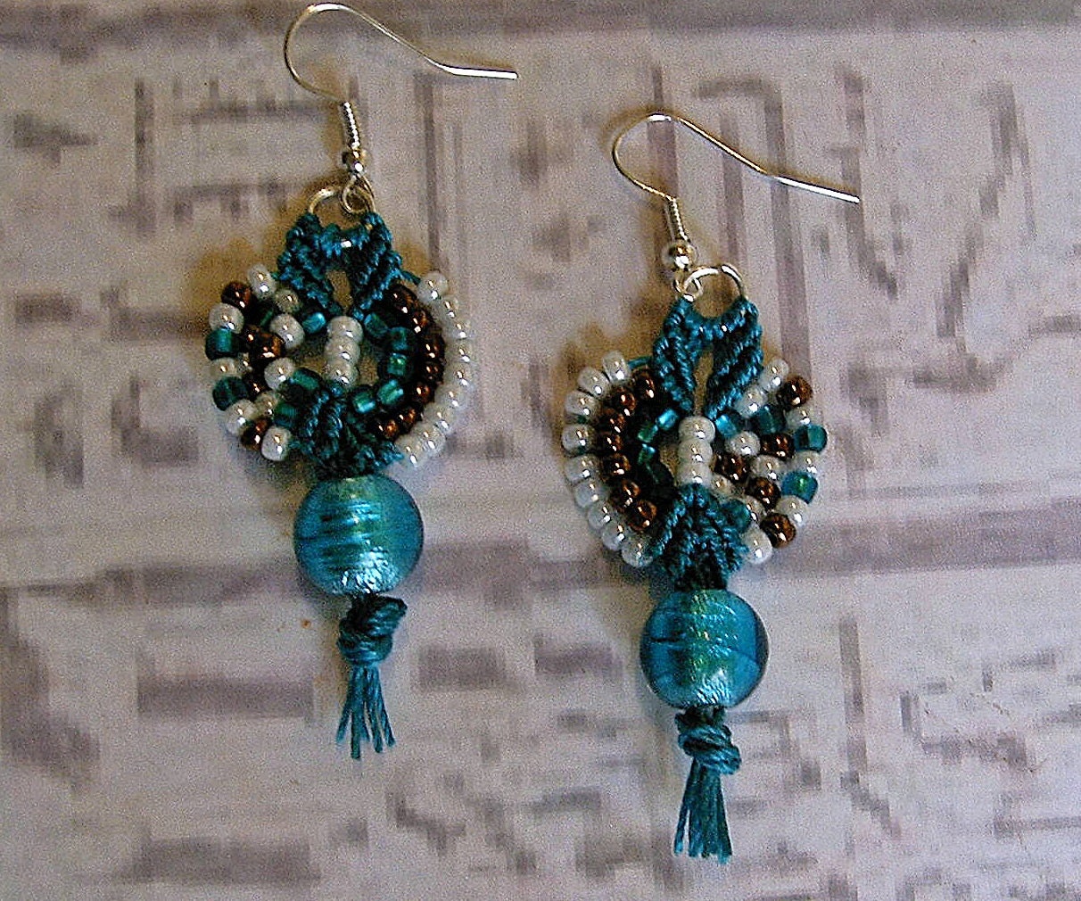 Micro macrame earrings in teal. Macrame earrings.