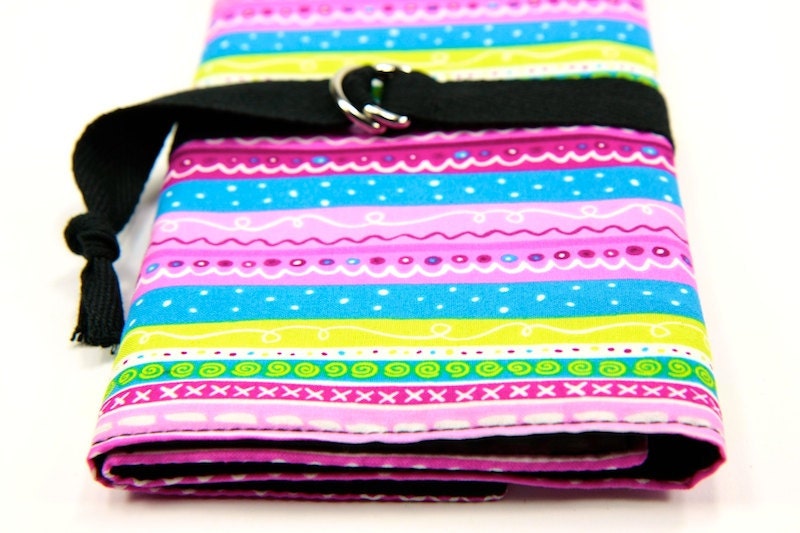 SHORT dpn or circular Knitting Needle Organizer Case - SQUIGGLES and STRIPES - 24 black pockets