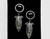 mini Airship dangle SteamPunk earrings with black onyx