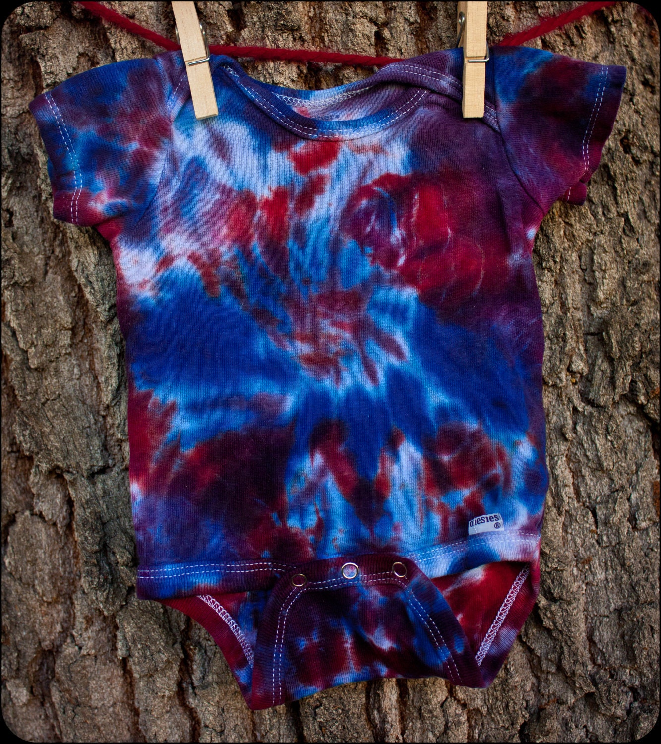 SALE - SWIRL - Tie Dye Cotton Onesie - Size 3 to 6 Months