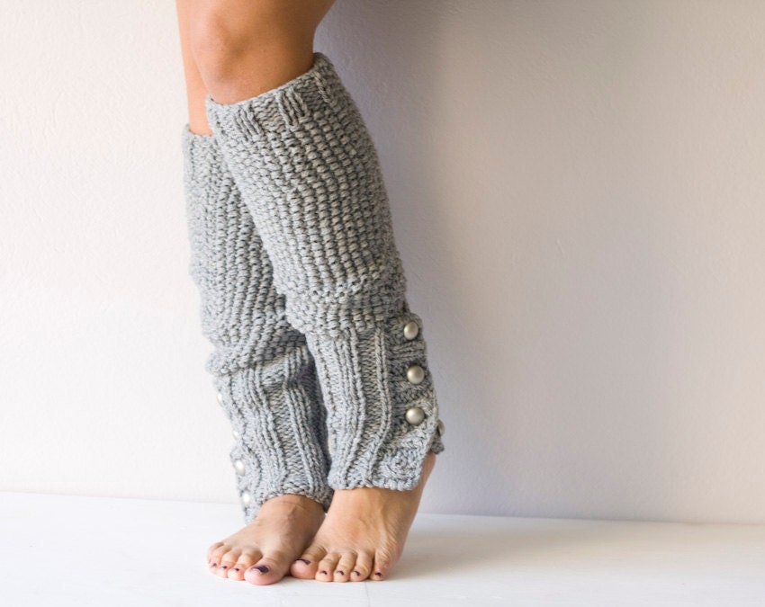 Legwarmers in Grey with buttons