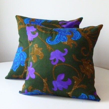 18" Custom Decorative Accent Pillow in Vintage 1970's Green/Aqua/Purple Cotton Blend Fabric