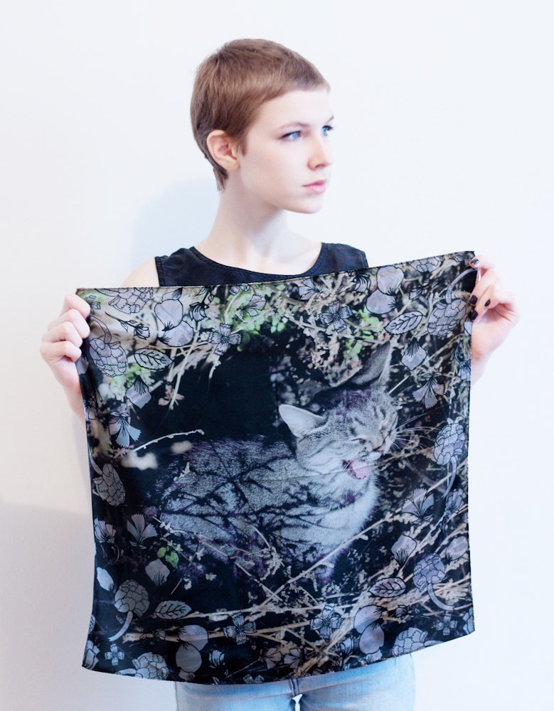 printed silk scarf - tabby - 21" x 21"