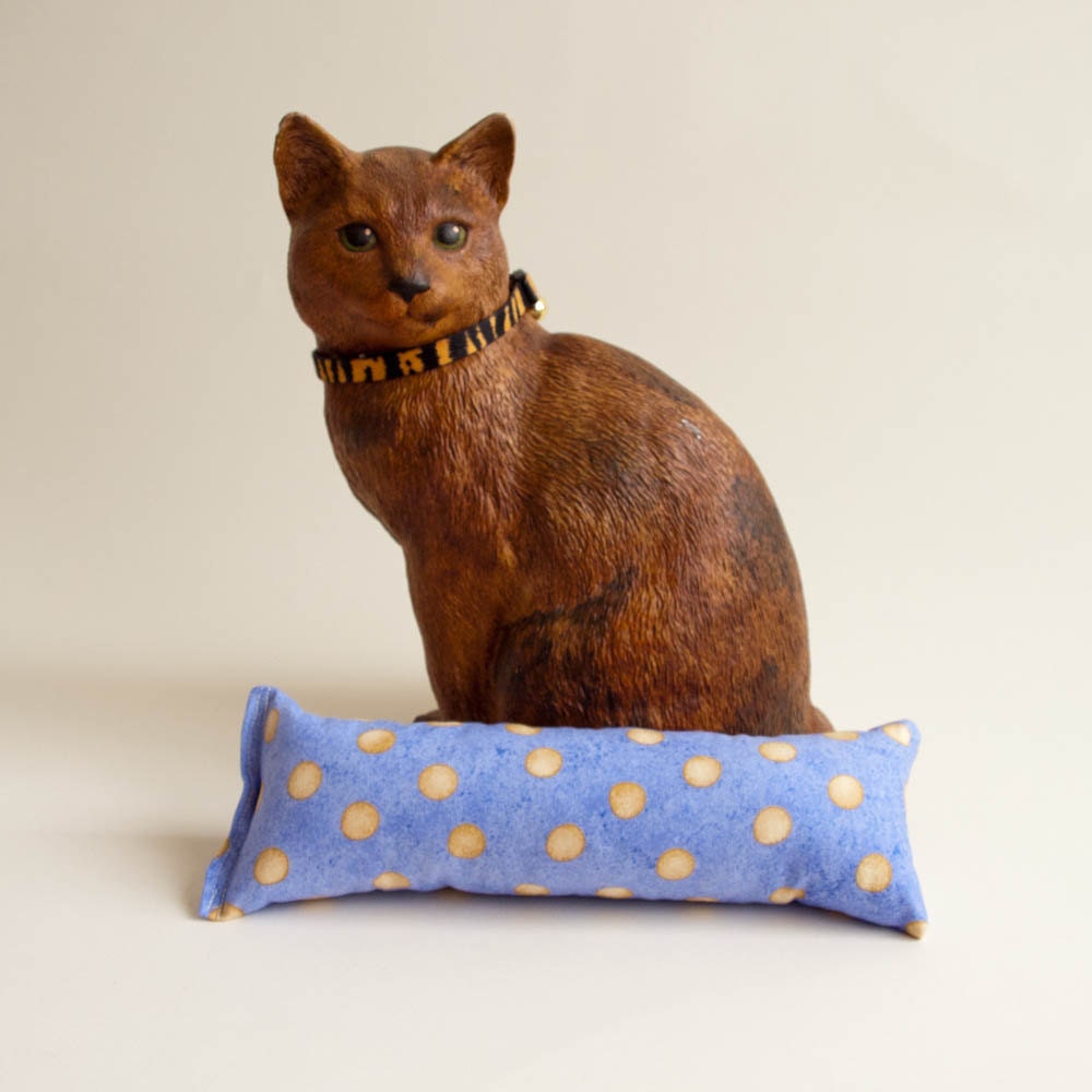 Kickstick Kitty Toy