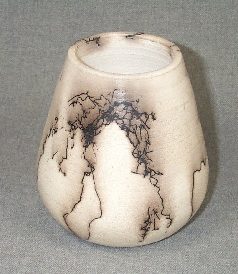 Original Hand Made  Small Horse Hair Vase Ships USPS PRIORITY Tomorrow