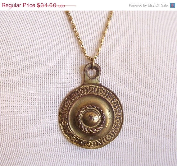 50% OFF circle of life - vintage drawer pull necklace