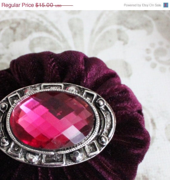 ON SALE Emery Sand filled Emery Pincushion - Bejeweled -  Keep your sewing and quilting needles clean and sharp