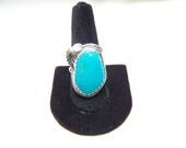 Vintage Silver and Turquoise Native American Ring
