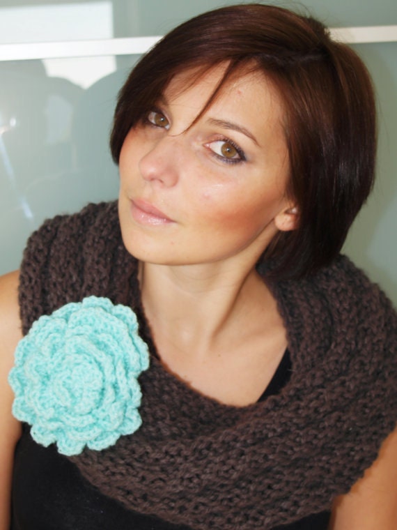 Mint Green Large Crochet Flower Brooch,Crocheted flower pin