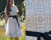 RESERVED FOR SARRI - Vintage 50s 60s cotton lace cream scalloped wedding formal cocktail dress S