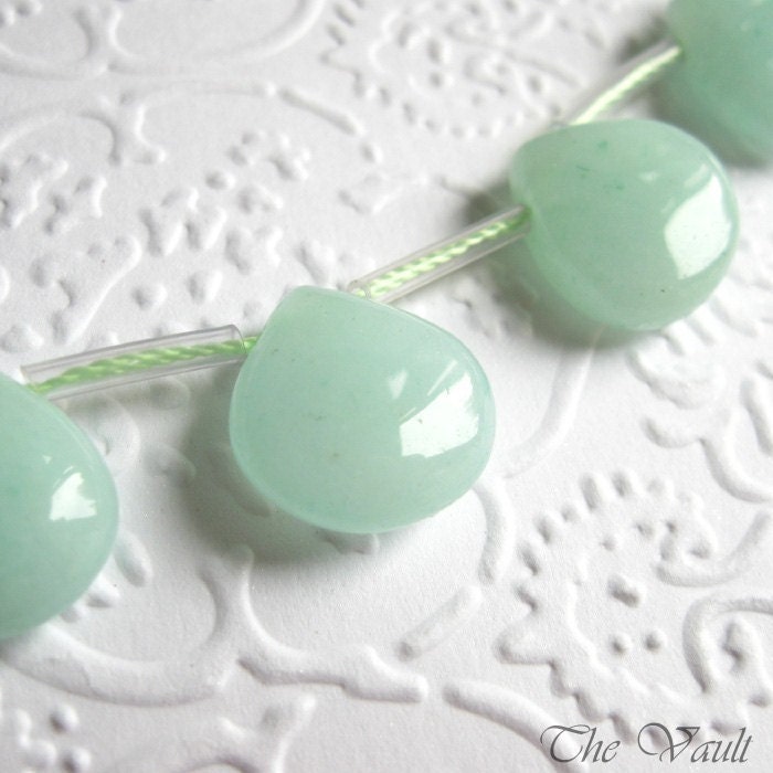 Aqua Green Jade heart briolettes, 15mm, 8 beads