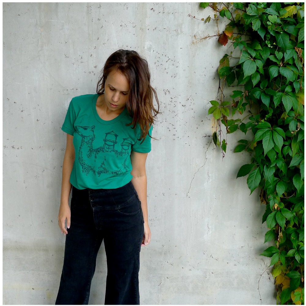 SALE - The Deserter - womens t shirt - SMALL - industrial camel screenprint on American Apparel emerald green tees