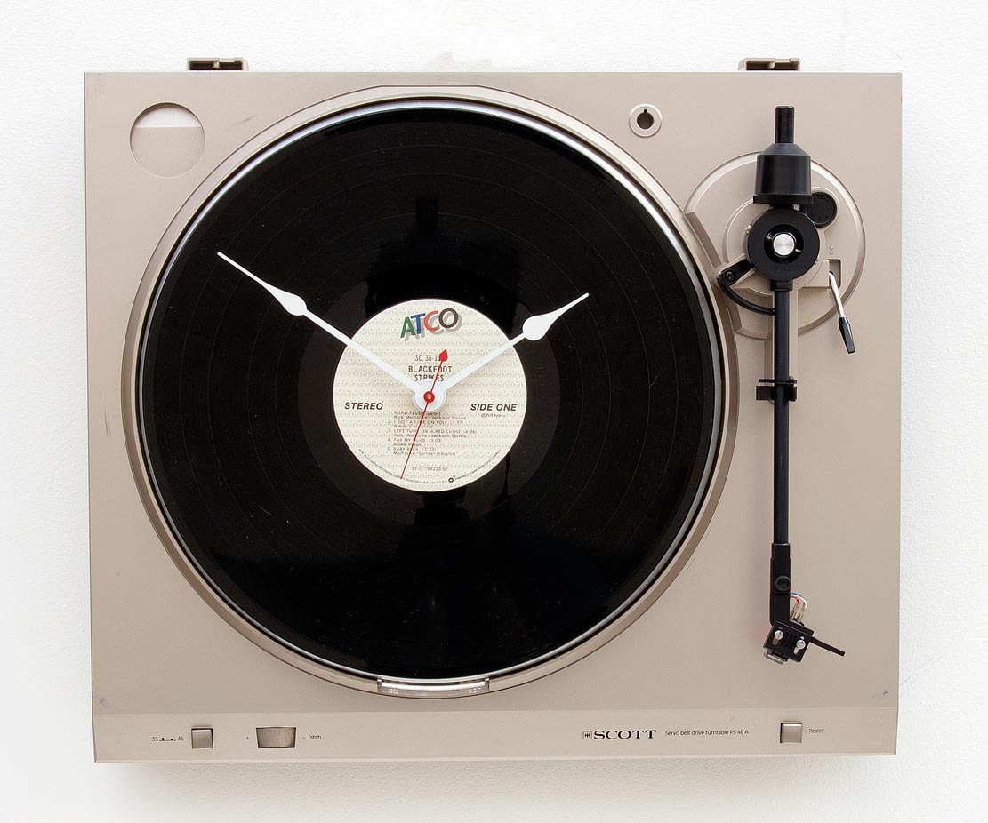 Recycled Scott Turntable Clock