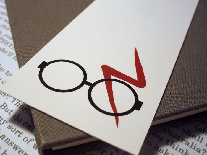Harry Potter Scar and Glasses Deathly Hallows Bookmark
