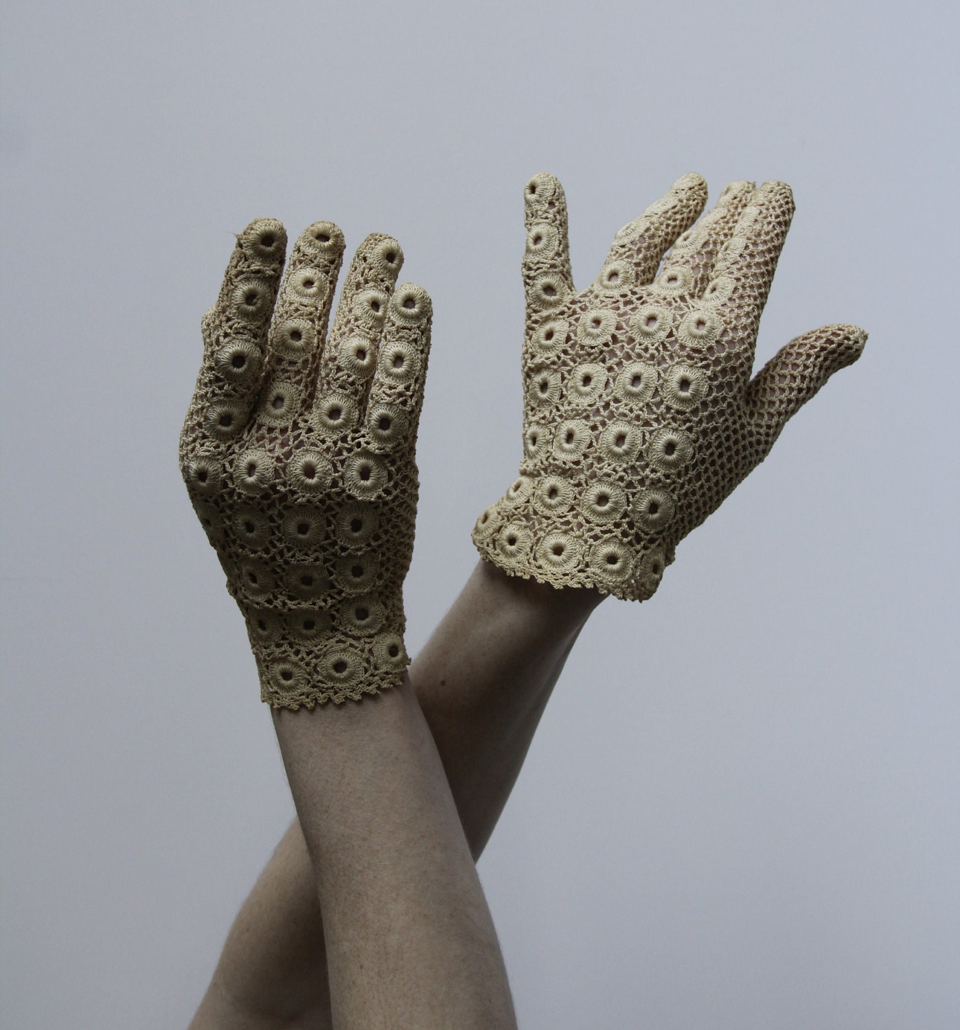 Vintage Irish Lace Crochet Gloves . Fancy Tea Glove