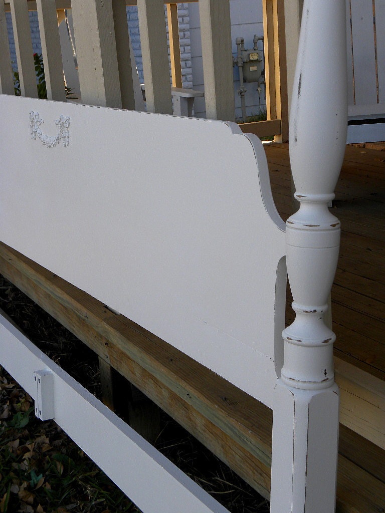 Shabby Chic king size Headboard Vintage white