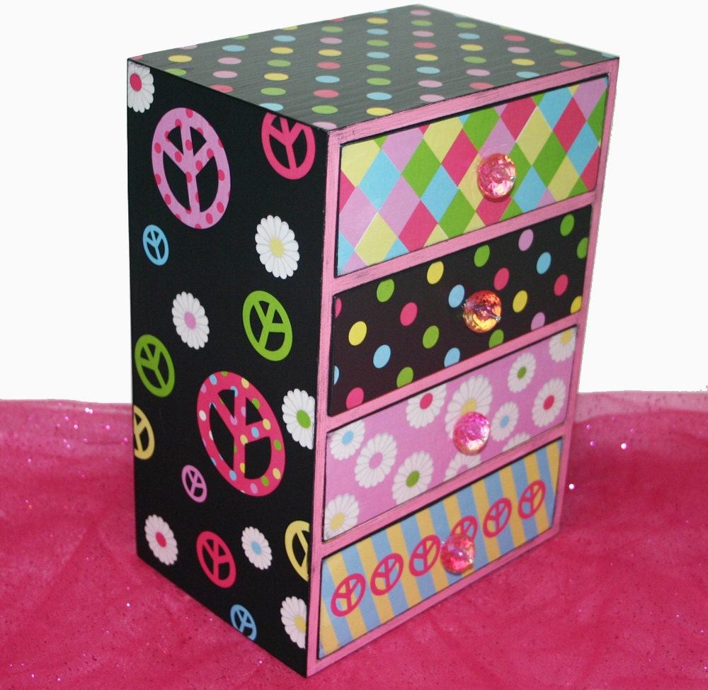 Jewelry Chest Box Hippie Chick Peace signs
