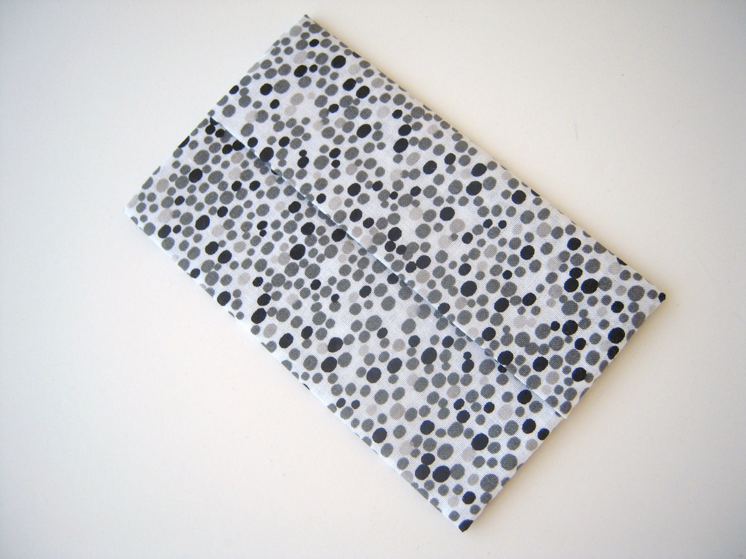 Tissue Case/Spot On White
