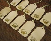 Vintage Style Crown Gift Tags with Twine 10/pk