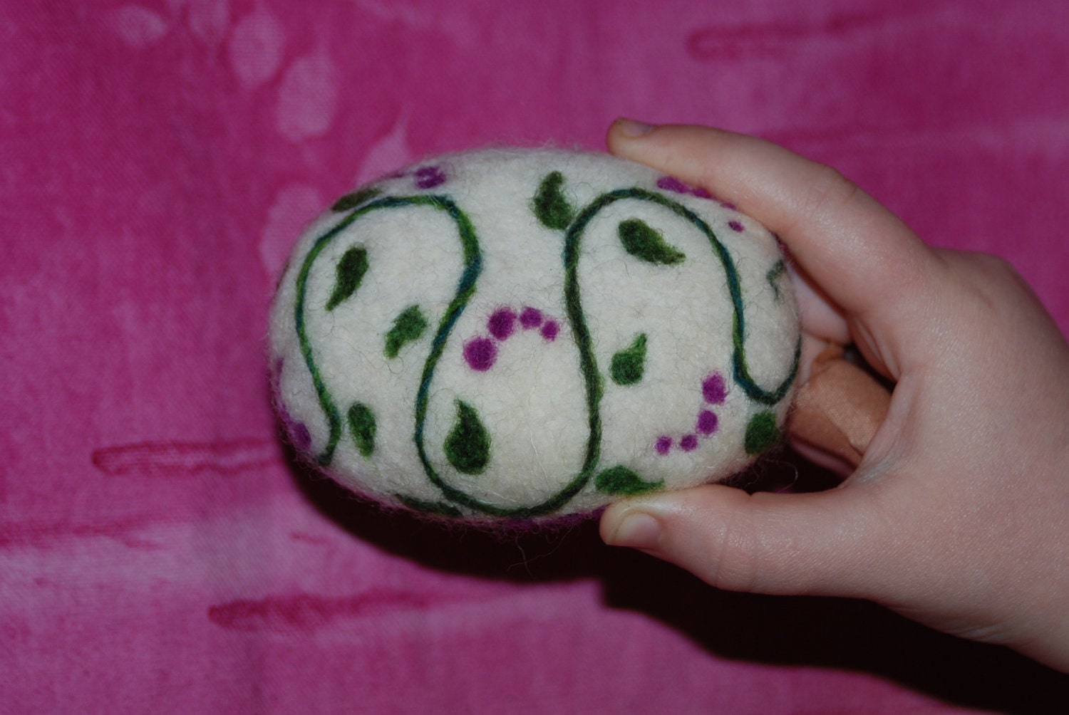 Felted Soap Fine Merino Wool Pink Sweet Pea Blossoms Mango & Pomegranate
