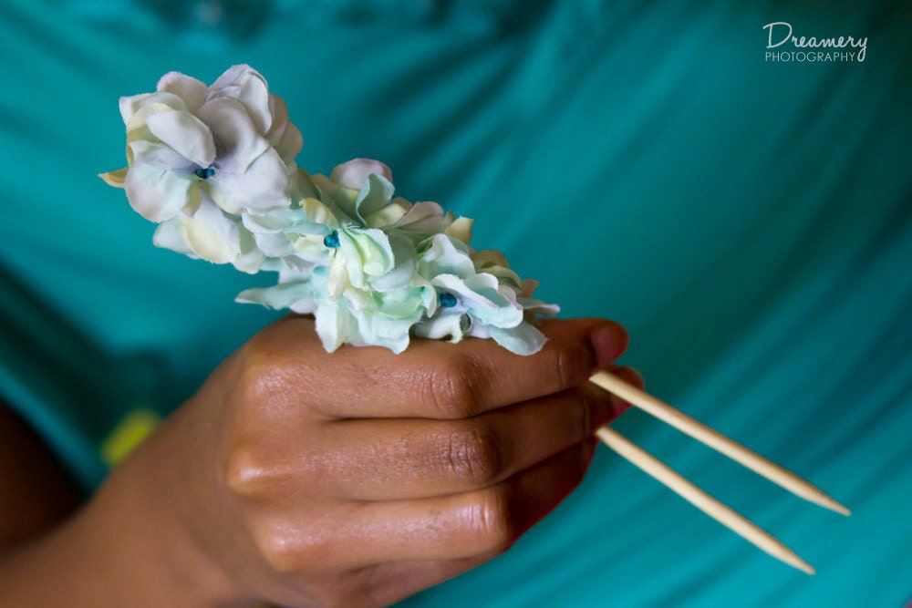 Seafoam Floral Hair Sticks