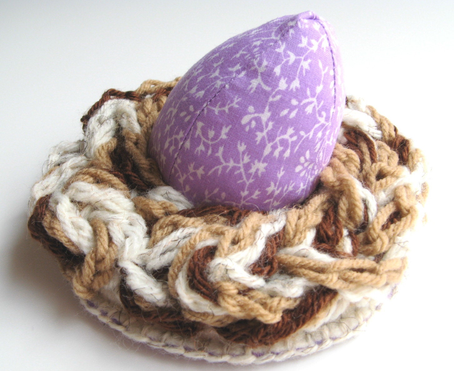 Bird Nest Pincushion Pin Cushion Lavender Egg