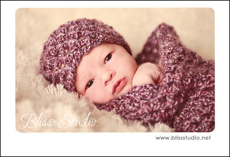 baby Pod or Cocoon with matching hat- Newborn Babies-Photo Prop