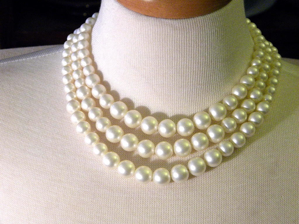 Vintage Marvella Triple Strand Pearl Necklace Choker