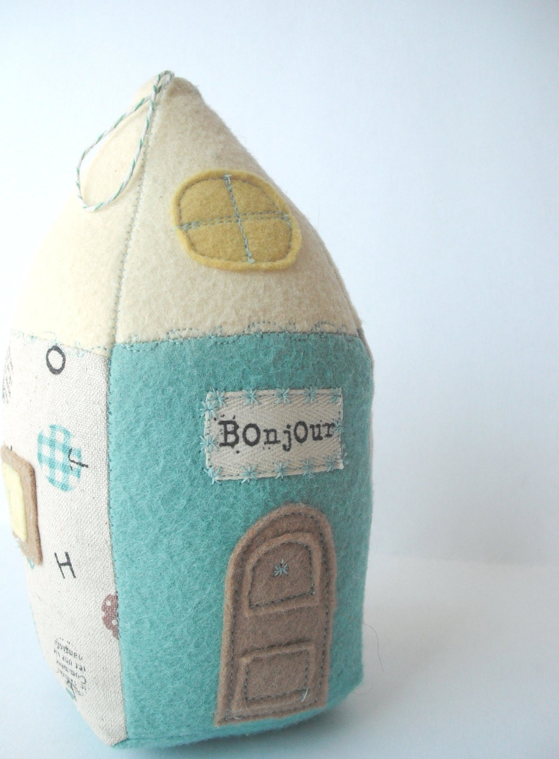 Wool felt Petite House