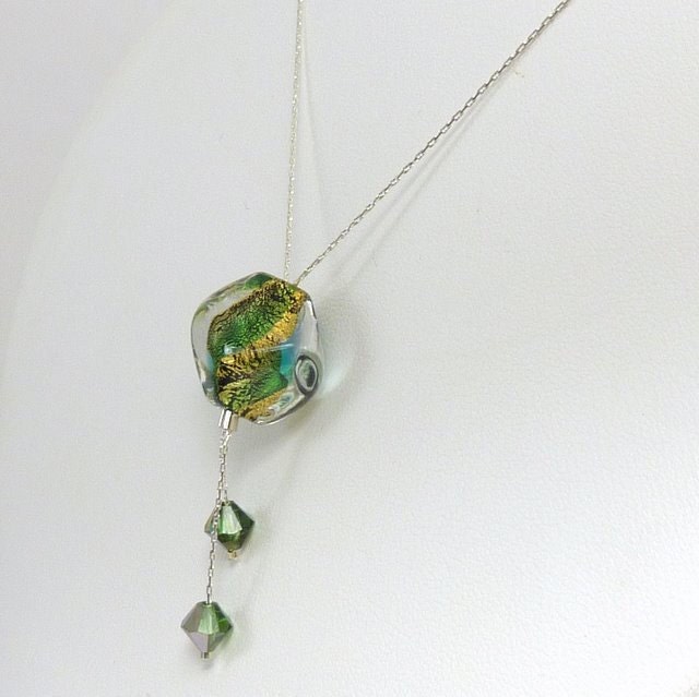 Green and Gold Murano Glass Pebble Necklace