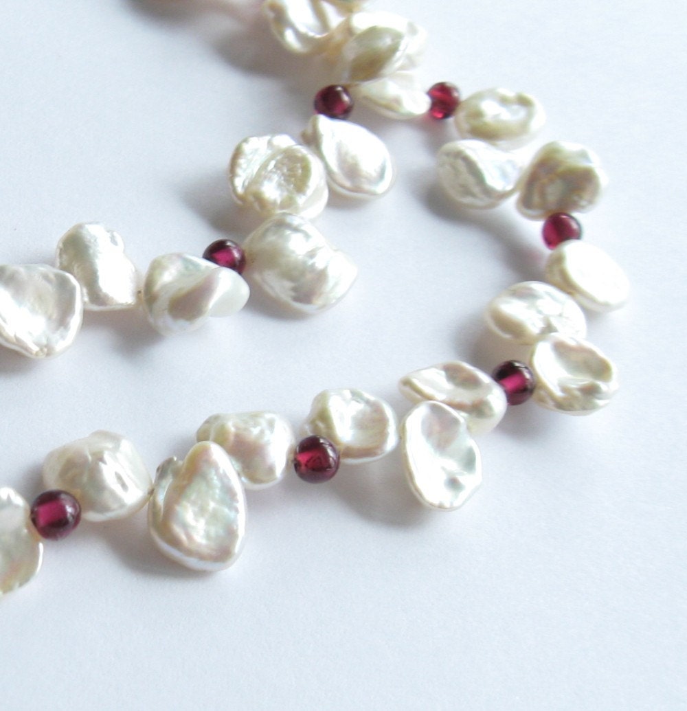 Keshi Pearl and Garnet Necklace tbteam tpt team