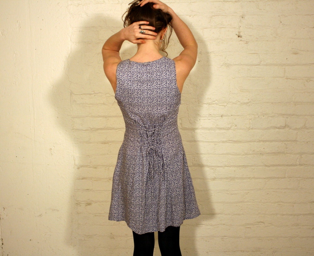 LACE ME UP - 90s Tiny Floral Mini Dress - small