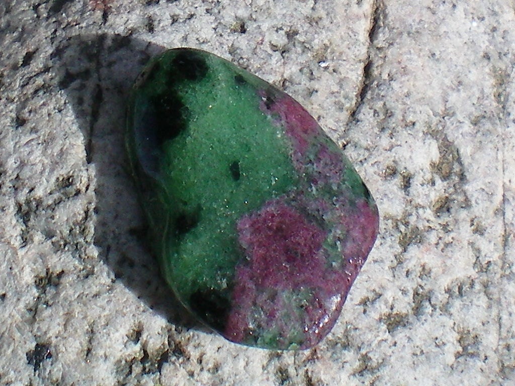 Ruby Zoisite