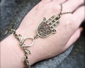 NEW - Hand Of Fatima bracelet ring - Bronze Hamsa