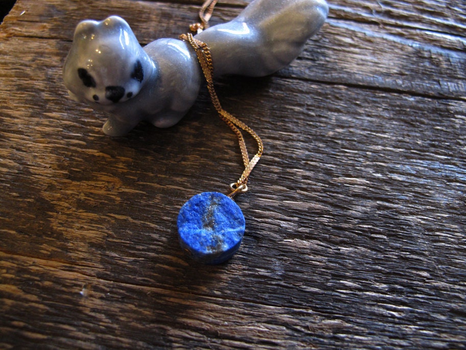 Rough Lapiz Circle Chunk - Necklace