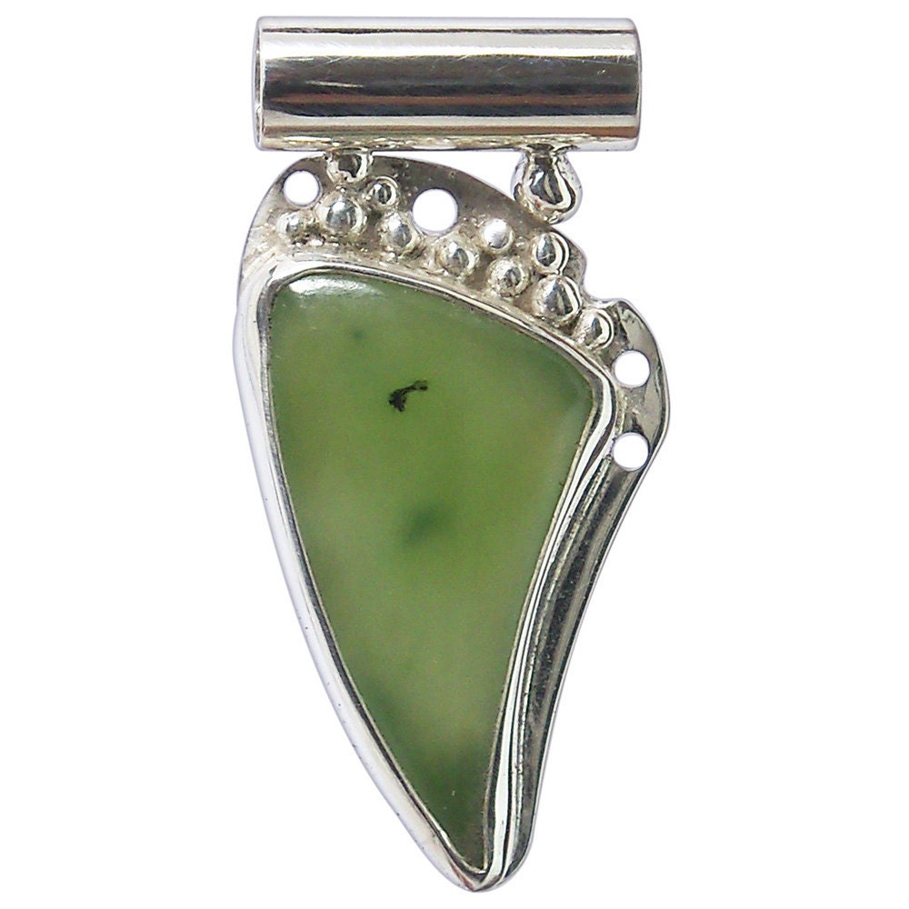 Jade Pendant set in Sterling Silver  pjdeg1964