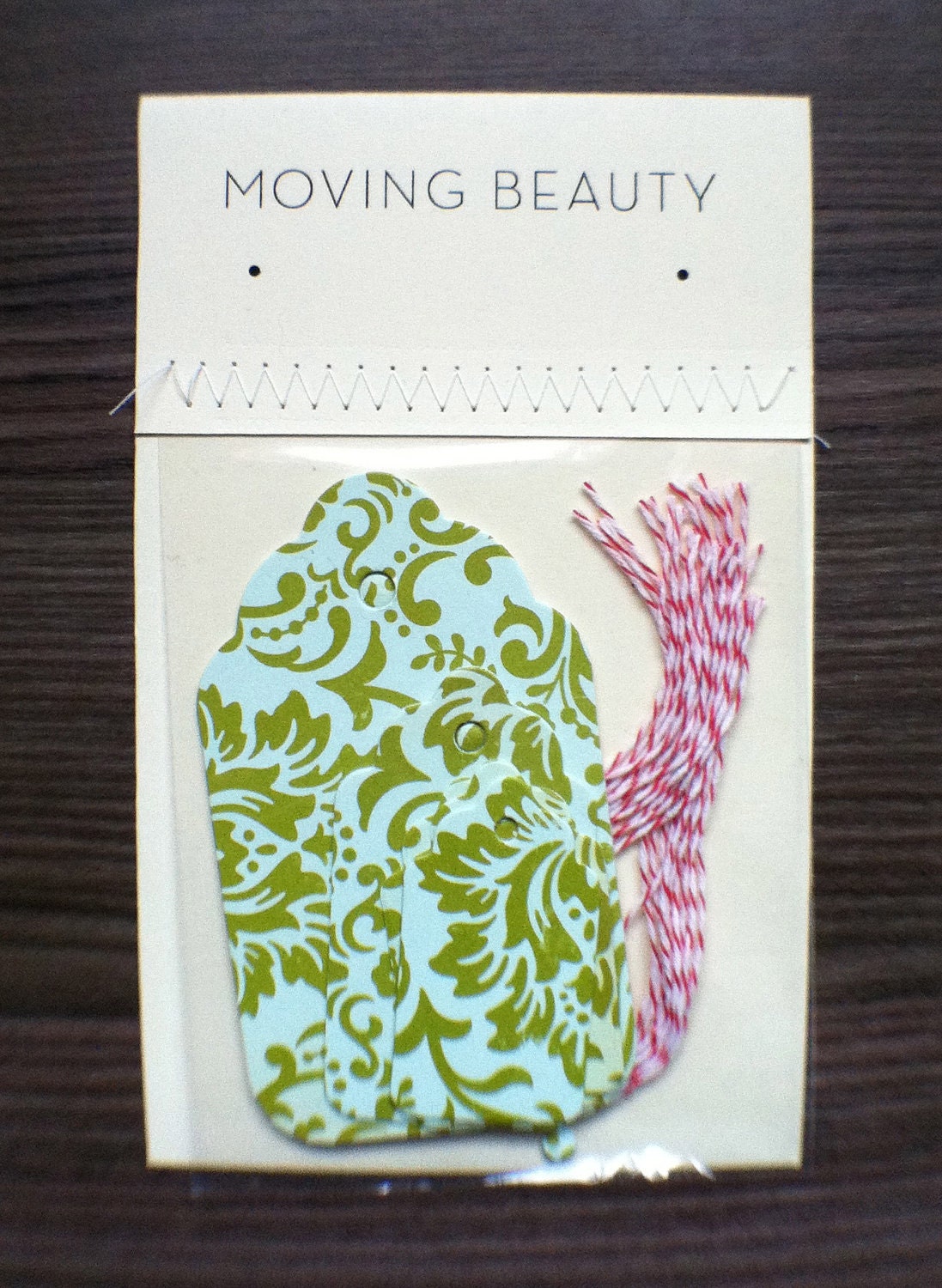 Green and light blue gift tag