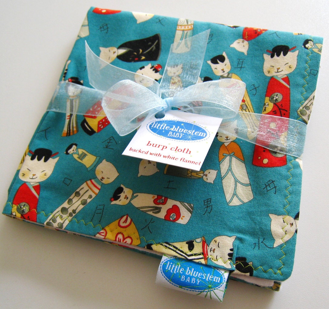 Kokeshi Kitty infant burp cloth