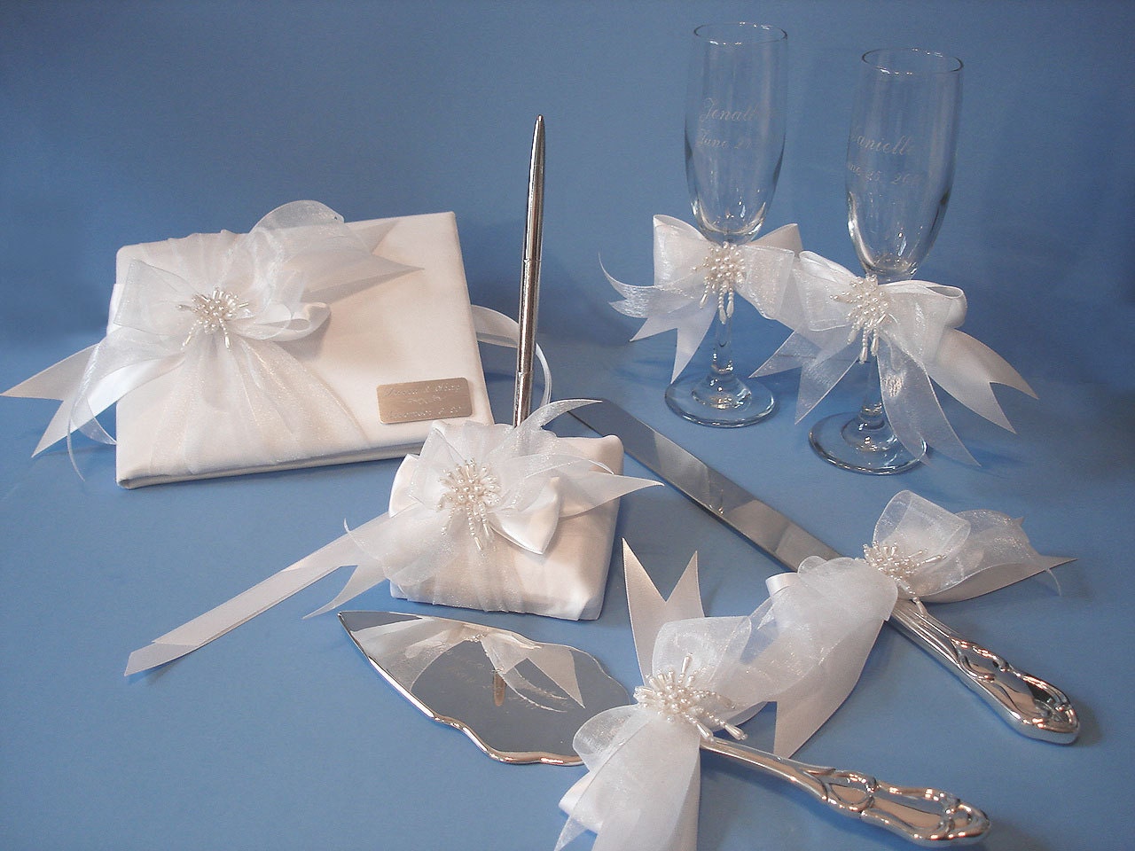 Personalized Wedding Accessories, Toasting Flutes, Cake Serving Set, Guest Book, Pen with Pearls and Engraving