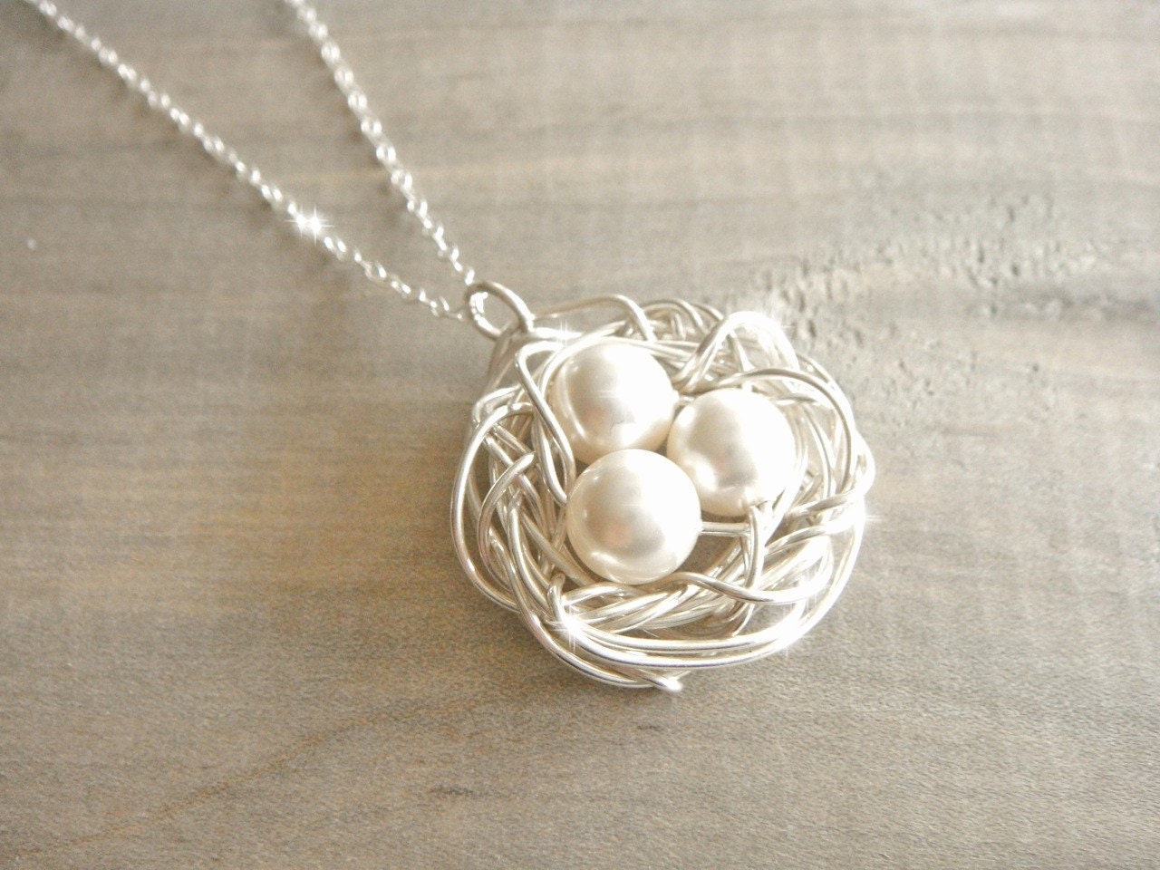 Birdnest Pendant - 3 Pearls Wrapped in Silver - Choose Your PEARL COLOR - mom, mother, kids, children, grandmother, Mother's Day