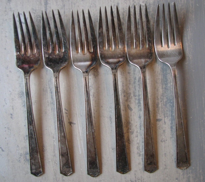vintage 1847 Rogers Bros forks, six in all